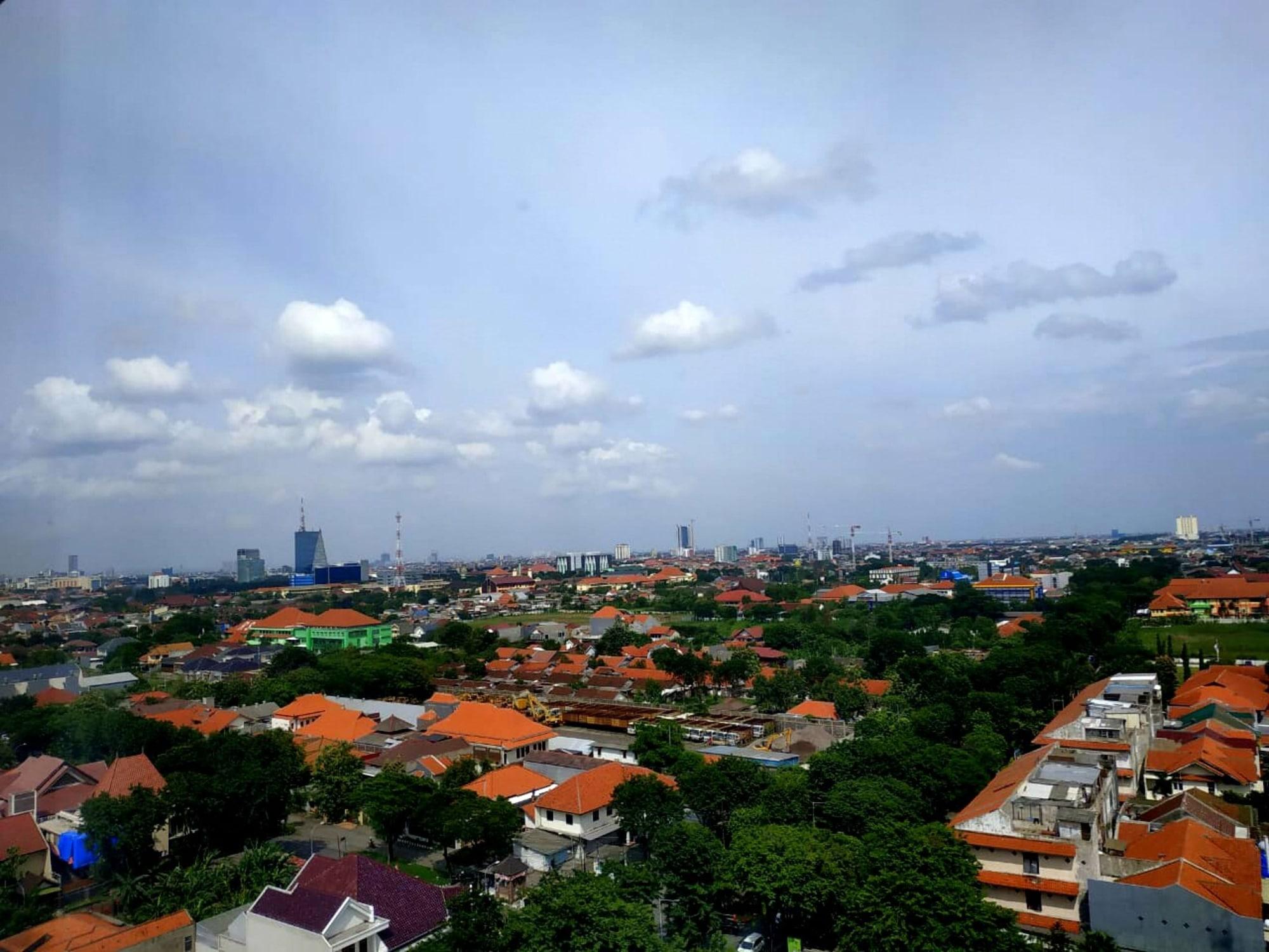 Primebiz Hotel Surabaya Exterior photo